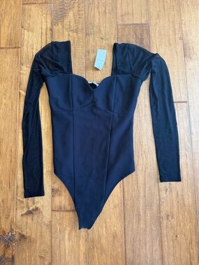 Abercrombie Black Long Sleeve Sweetheart Bodysuit